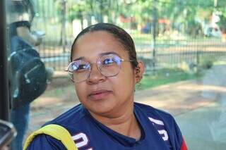 Passageiros se preparam para recorrer a caronas e aplicativos em caso de greve Passageiros se preparam para recorrer a caronas e aplicativos em caso de greve