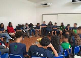 Mãe ameaçada pela filha pede socorro e conciliação vem em projeto da Justiça Mãe ameaçada pela filha pede socorro e conciliação vem em projeto da Justiça