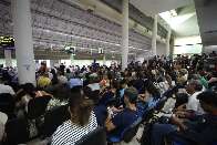 Com 370 pessoas na fila ap&oacute;s fechamento, Refis bate recorde de atendimentos