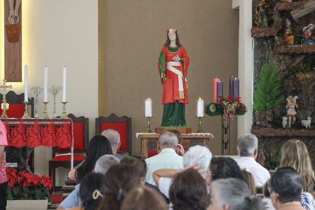 Bairro de ruas s&oacute; com nome de santo celebra a "protetora dos olhos" neste s&aacute;bado
