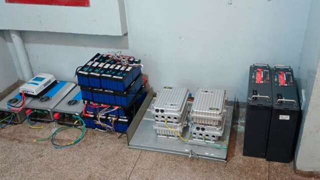 Tr&ecirc;s s&atilde;o presos por furto de equipamentos de energia de projeto no Pantanal