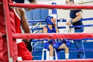 Em alta novamente, boxe ganha espaço nos ringues e arquibancadas da Capital Em alta novamente, boxe ganha espaço nos ringues e arquibancadas da Capital