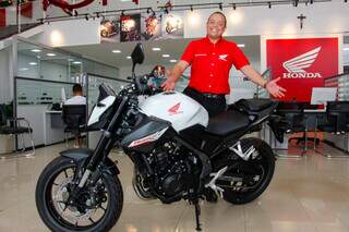 Cometa estende ofertas e quer todo mundo chegando ao Natal de moto zero Cometa estende ofertas e quer todo mundo chegando ao Natal de moto zero