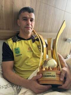 Decisivo na final, Marcênio se torna bicampeão nacional de futsal no Jaraguá Decisivo na final, Marcênio se torna bicampeão nacional de futsal no Jaraguá