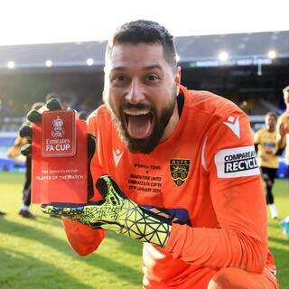 De goleiro “europeu” a ex-Flamengo, Operário apresenta elenco para a temporada De goleiro “europeu” a ex-Flamengo, Operário apresenta elenco para a temporada