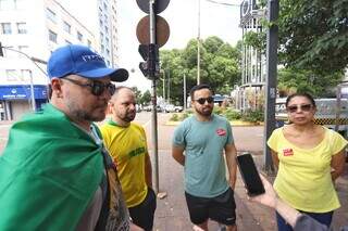 Manifestantes vão às ruas contra redução de penas de condenados do 8 de janeiro Manifestantes vão às ruas contra redução de penas de condenados do 8 de janeiro