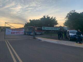 Prefeitura diz que Consórcio tem dinheiro e aponta má gestão do transporte Prefeitura diz que Consórcio tem dinheiro e aponta má gestão do transporte