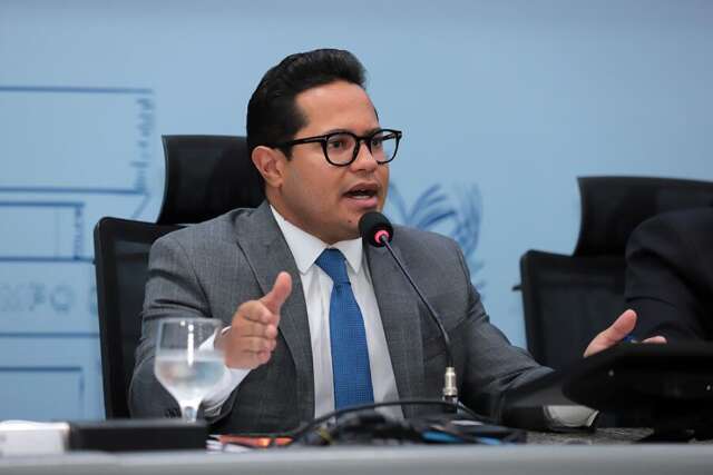 Em meio &agrave; greve, Papy cobra Prefeitura e Cons&oacute;rcio e defende plano de mobilidade