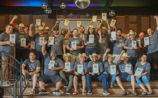 BRD Distribuidora, Atacadão das Tintas e Qualicor reúnem equipe BRD Distribuidora, Atacadão das Tintas e Qualicor reúnem equipe