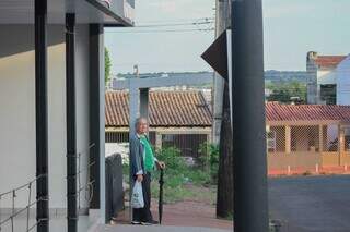 Em dia de greve, trabalhadores ficam "plantados" em pontos de ônibus Em dia de greve, trabalhadores ficam "plantados" em pontos de ônibus