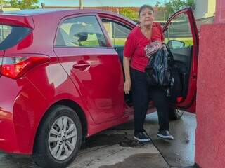 Sem ônibus, trabalhadores recorrem até a carona de ex para chegar ao serviço Sem ônibus, trabalhadores recorrem até a carona de ex para chegar ao serviço