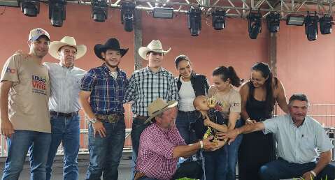 Leil&atilde;o Direito de Viver arrecada R$ 2 milh&otilde;es e emociona Campo Grande