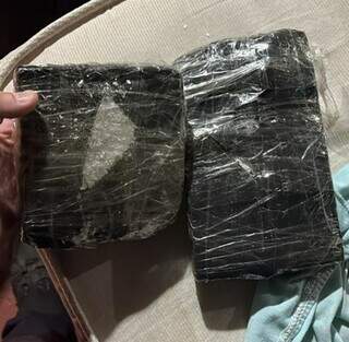 Investigado pela PF por tráfico é preso em flagrante com cocaína em casa Investigado pela PF por tráfico é preso em flagrante com cocaína em casa