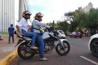 Empresas não sabem quanto tempo vão aguentar pagando transporte a funcionários Empresas não sabem quanto tempo vão aguentar pagando transporte a funcionários