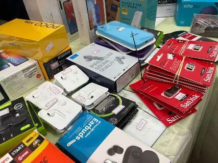 Bazar com produtos da Receita Federal oferece itens a partir de R$ 35