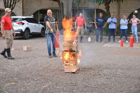 Escolas passam a ter protocolos para inc&ecirc;ndios, amea&ccedil;as e desastres