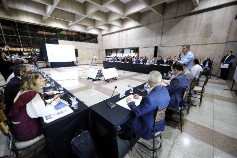 Secret&aacute;rios apresentam balan&ccedil;o e metas para Riedel nesta manh&atilde;