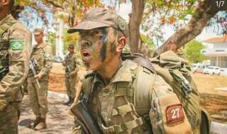 Júlia Maria é a primeira fuzileira naval da história do Pantanal Júlia Maria é a primeira fuzileira naval da história do Pantanal