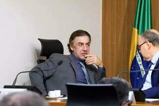 Gabinete de Neno “servia” ao jogo do bicho e empregava milicianos, lembra juiz Gabinete de Neno “servia” ao jogo do bicho e empregava milicianos, lembra juiz