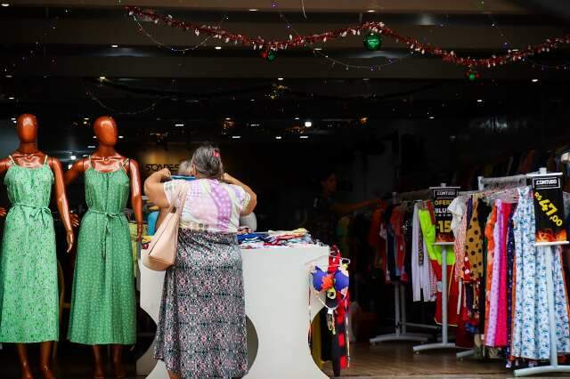 Home office pode ser alternativa contra greve, mas comerciantes ainda resistem 