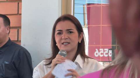 &ldquo;N&atilde;o pe&ccedil;o para pagarem as minhas contas&rdquo;, diz Adriane sobre Cons&oacute;rcio Guaicurus