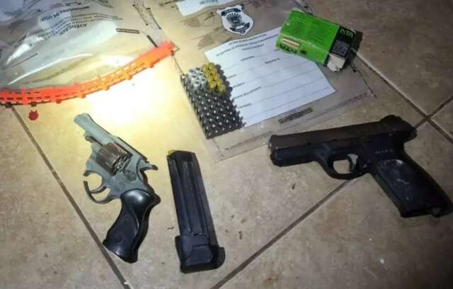 Batida da PM em boca de fumo tem troca de tiros e criminoso morre em confronto