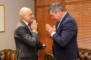 Governo quer ampliar aulas de yoga para alunos de escolas estaduais Governo quer ampliar aulas de yoga para alunos de escolas estaduais