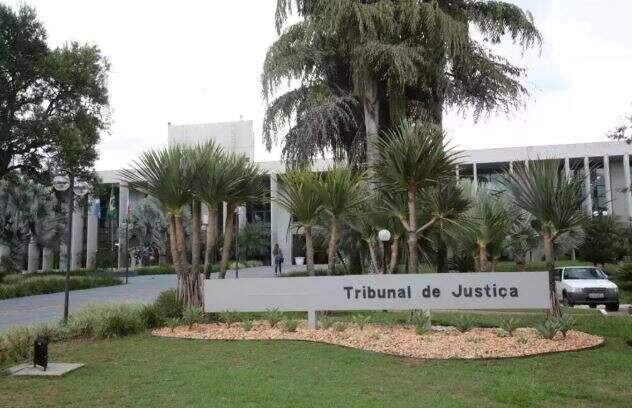 Aprovados do TJMS contestam novos cargos sem convoca&ccedil;&atilde;o de concursados