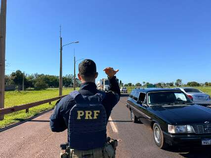 Com 700 mil ve&iacute;culos rodando, opera&ccedil;&atilde;o integra for&ccedil;as para frear acidentes