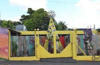 Árvore diferente "liberta espíritos" para ano começar bem logo no Natal Árvore diferente "liberta espíritos" para ano começar bem logo no Natal