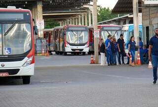 Consórcio e Prefeitura travam ao menos 13 brigas judiciais sobre transporte Consórcio e Prefeitura travam ao menos 13 brigas judiciais sobre transporte