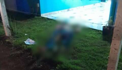 Homem &eacute; executado na fronteira com bilhete de amea&ccedil;a ao lado do corpo