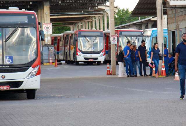 Cons&oacute;rcio e Prefeitura travam ao menos 13 brigas judiciais sobre transporte