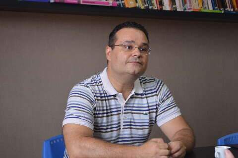 Trad aposta em Lula e discurso de mudan&ccedil;a para enfrentar favoritismo de Riedel 