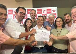 Simone divide PT e coloca em risco palanque de Lula e candidatura de F&aacute;bio Trad