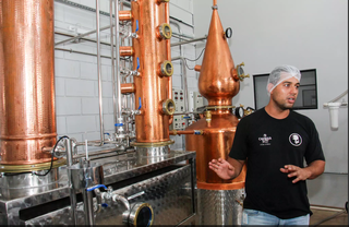 Do Cerrado para o mundo: gin pantaneiro nasce na Capital e conquista Bruxelas