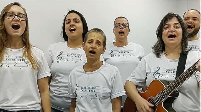 H&aacute; dez anos, a m&uacute;sica tamb&eacute;m faz plant&atilde;o no HU da UFGD