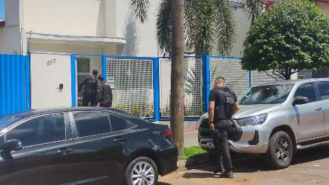 Dois servidores e tr&ecirc;s empresas s&atilde;o investigados por superfaturamento