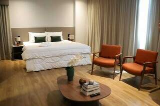 Ap&oacute;s 11 anos, pr&eacute;dio sai do papel inspirado em SP e floreiras gigantes 