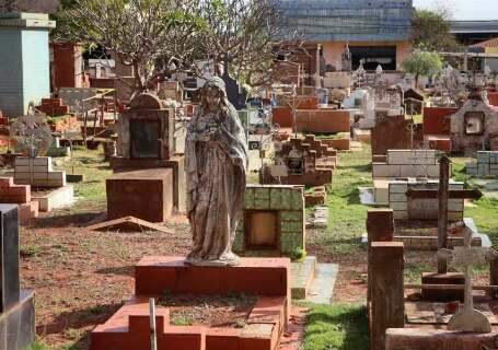 Vereadores aprovam cemit&eacute;rios verticais para ter onde enterrar seus mortos
