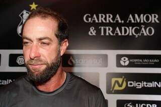 Com nomes da 1&ordf; divis&atilde;o, Oper&aacute;rio lan&ccedil;a elenco e planos da SAF