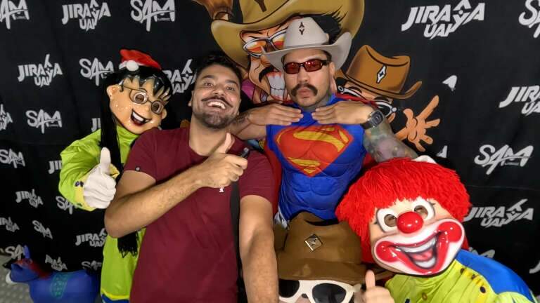 Rei do funknejo, Jiraya Uai animou a gurizada na Praça Ary Coelho