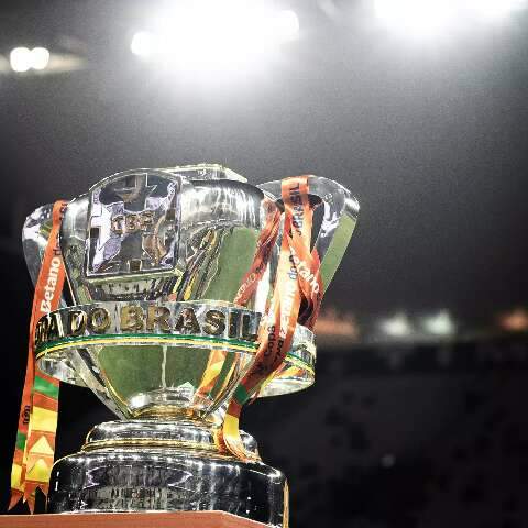 Vasco e Corinthians decidem t&iacute;tulo da Copa do Brasil neste domingo