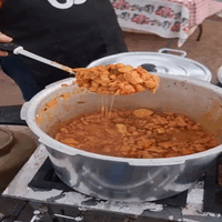 Paulo arrasta fog&atilde;o para feira e bomba com dobradinha e carreteiro