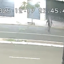 Pedestre corre para atravessar rua e &eacute; atropelado no Centro