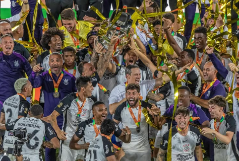 Corinthians vence Vasco por 2 a 1 e garante tetracampeonato da Copa do Brasil