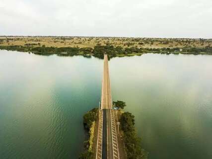 Imasul firma parceria para ampliar monitoramento dos rios na bacia do Paran&aacute;