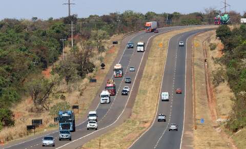 Tr&aacute;fego na BR-163 pode chegar a 790 mil ve&iacute;culos nos feriados de fim de ano