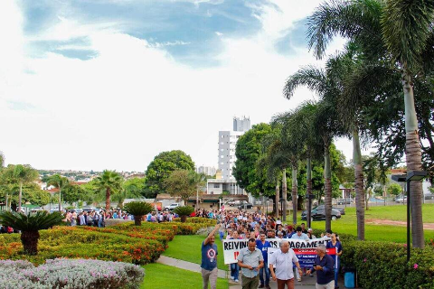 Santa Casa passa a limitar visitas durante greve de funcion&aacute;rios