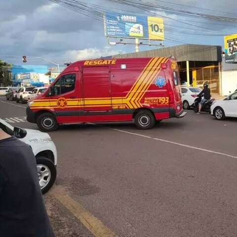 Colis&atilde;o entre motos e caminhonete mata homem na Bandeirantes